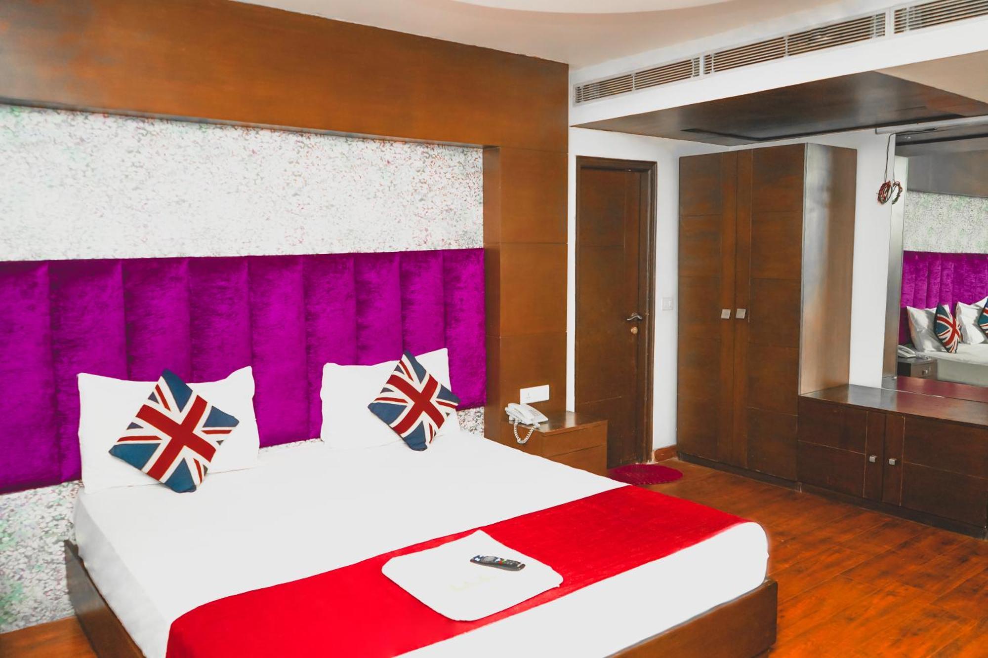 Hotel Sukoon - Ramesh Nagar New Delhi Eksteriør billede