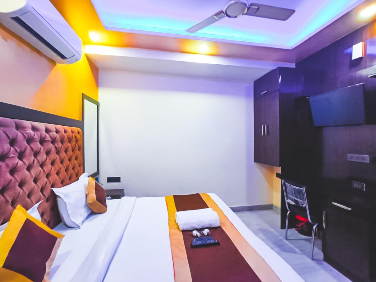 Hotel Sukoon - Ramesh Nagar New Delhi Eksteriør billede