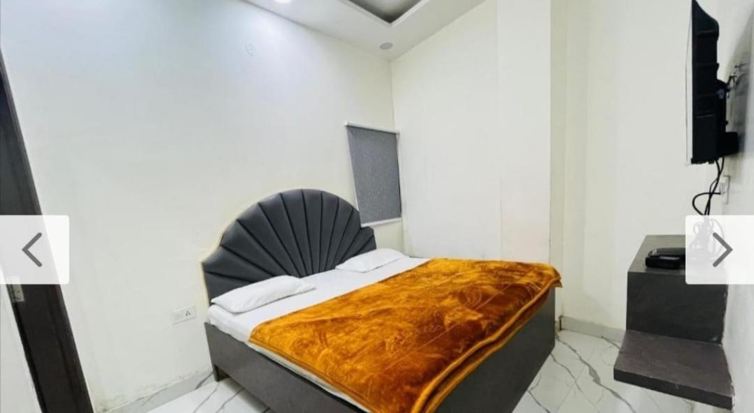 Hotel Sukoon - Ramesh Nagar New Delhi Eksteriør billede